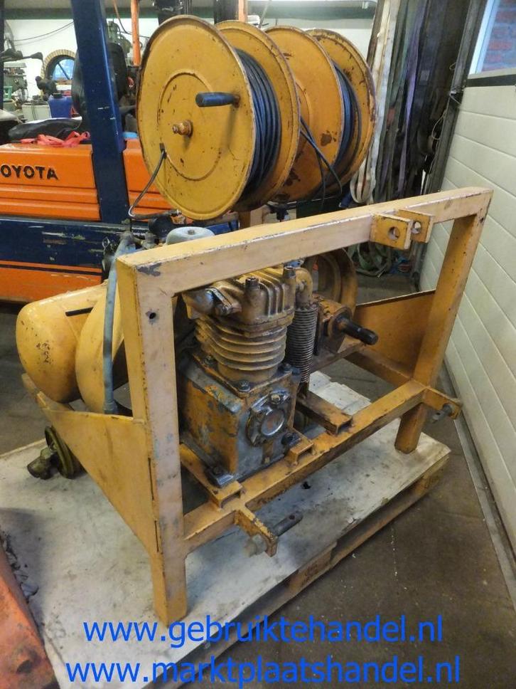 Driepunt compressor voor aan aftakas tractor (a7)19, Doe-het-zelf en Verbouw, Compressors, Gebruikt, 6 tot 10 bar, 25 tot 100 liter