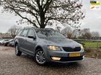 Skoda Octavia Combi 1.2 TSI Businessline | Cruise + Clima +, Auto's, Skoda, Te koop, Airconditioning, Zilver of Grijs, Benzine