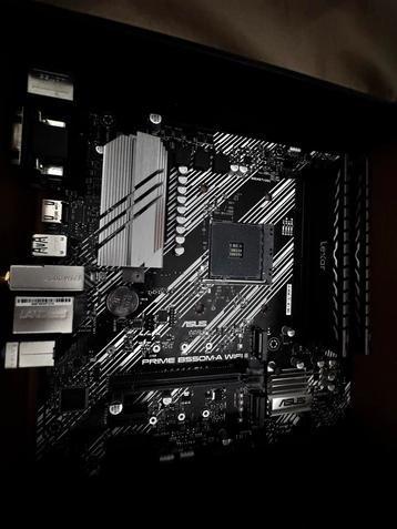 b550m-a wifi II RAM 32 ddr4 beschikbaar voor biedingen
