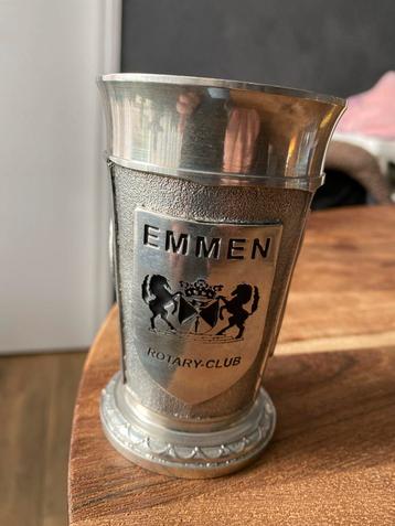 Vintage Rotary Club Emmen Tinnen Beker beschikbaar voor biedingen