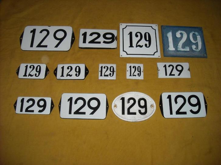 oud emaille huisnummer 129 ook 130 131 132 133 134 135 136 8, Antiek en Kunst, Antiek | Emaille, Ophalen of Verzenden