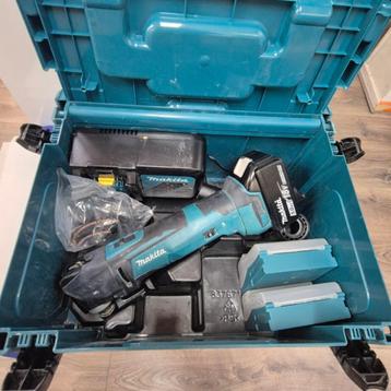 Makita DTM51ZJX3 18V Li-Ion Accu multitool met accessoires beschikbaar voor biedingen