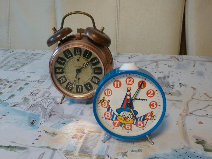 vintage wekkers, Antiek en Kunst, Antiek | Klokken, Verzenden