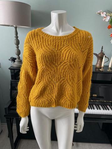 Gebreide trui van Only maat S - oker geel beschikbaar voor biedingen