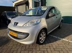 Peugeot 107 /Airco!, Voorwielaandrijving, Stof, Gebruikt, 4 stoelen