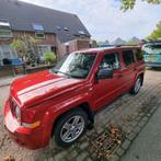 Jeep Patriot 2.4 2008 Rood met apk 29-10-2026, 74 €/maand, 4 cilinders, Parkeersensor, 1465 kg