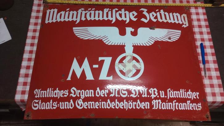 WW2 Duitse Emaille Plaat Mainfränkische Zeitung, Verzamelen, Militaria | Algemeen, Landmacht, Duitsland, Ophalen of Verzenden