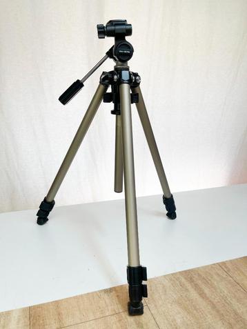 Velbon SHERPA 600 Statief met Velbon PH-157Q Kop  beschikbaar voor biedingen
