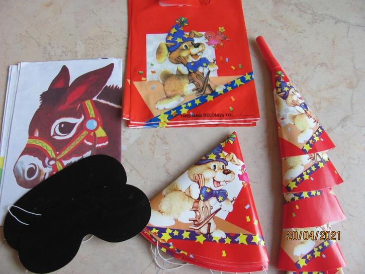 Nieuw FEESTPAKKET kinderfeestje KONIJNTJE konijn 5 pers 19 d, Hobby en Vrije tijd, Feestartikelen, Nieuw, Versiering, Verjaardag