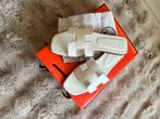 Hermes slippers, Ophalen of Verzenden, Zo goed als nieuw