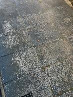 Gratis grindtegels, Ophalen, Zo goed als nieuw, 10 m² of meer, Beton