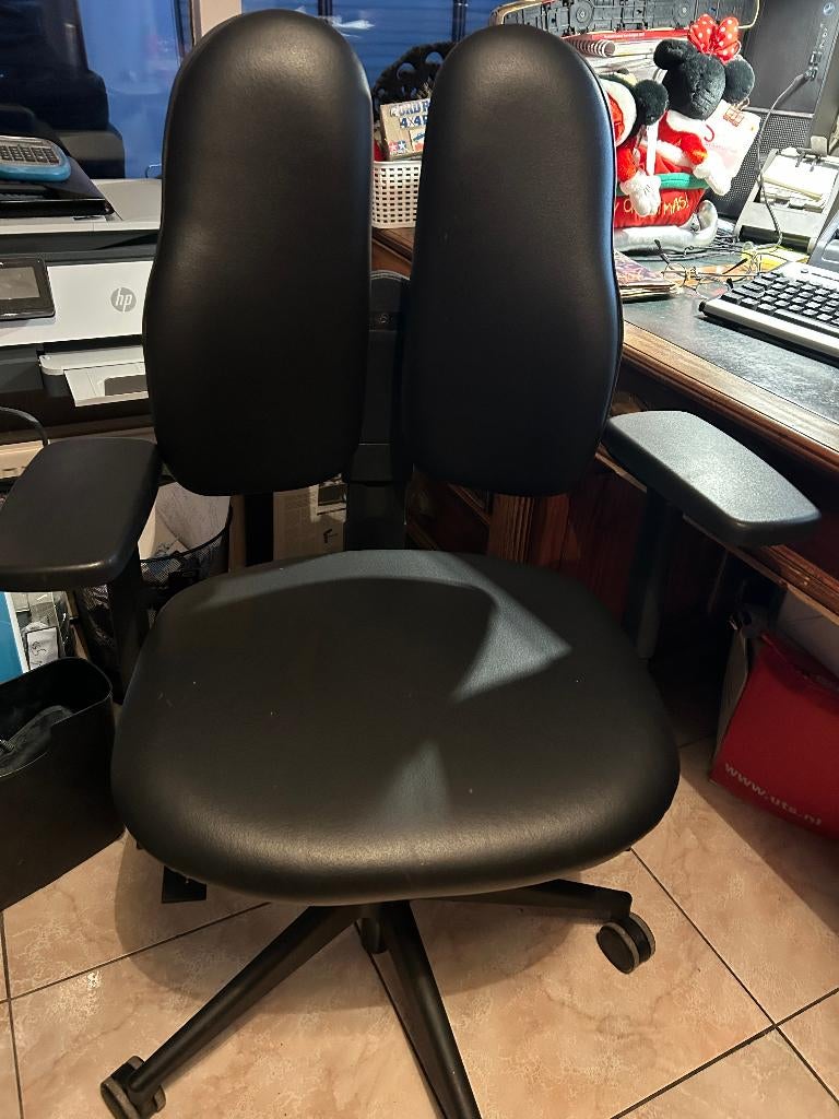 Rohde & grahl ergonomisch gevormde bureaustoel instelbaar, Ophalen, Zwart, Zo goed als nieuw, Bureaustoel