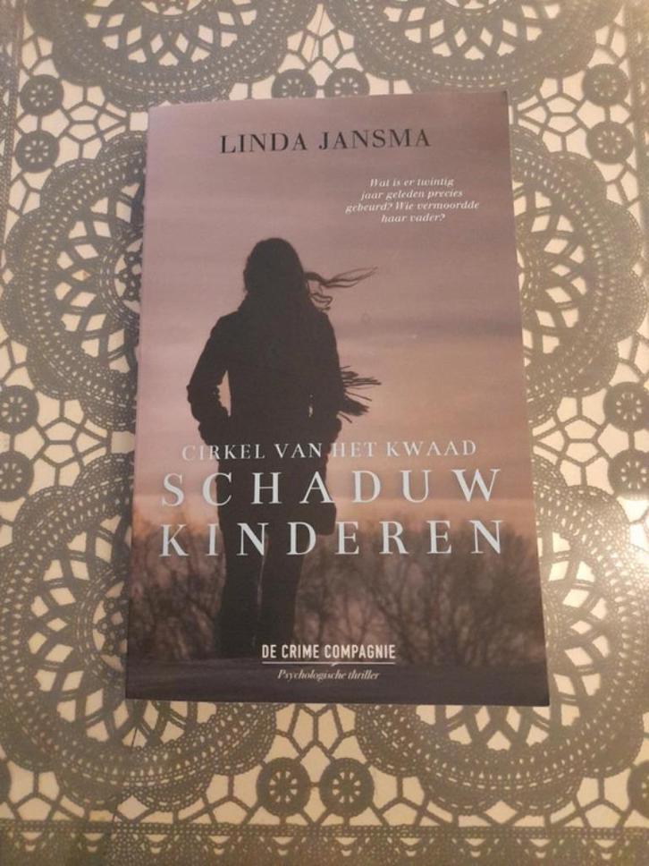 boek linda jansma - schaduwkinderen - de crime compagnie, Boeken, Thrillers, Gelezen, Ophalen of Verzenden