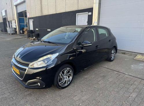 Peugeot 208 1.6 Bluehdi 55KW 5 DRS 2015 Zwart, Auto's, Peugeot, Particulier, ABS, Airbags, Airconditioning, Bluetooth, Boordcomputer