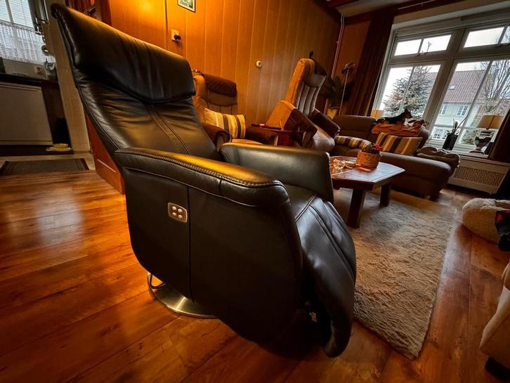 Relax fauteuil op accu en/of netstroom, Huis en Inrichting, Fauteuils, Zo goed als nieuw, Leer, 50 tot 75 cm, Minder dan 75 cm