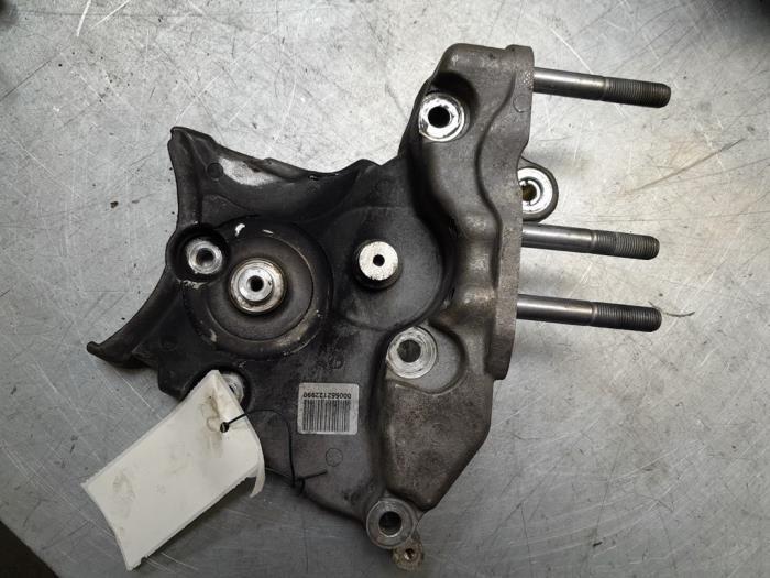 Motorsteun van een Alfa Romeo Giulietta, Auto-onderdelen, Ophanging en Onderstel, Alfa Romeo, Gebruikt, 3 maanden garantie, Ophalen of Verzenden