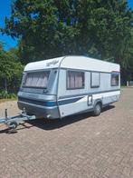 Fend Joker 470, Voortent+luifel z.g.a.n, Vast toilet, Radio, Rondzit, Particulier, Schokbreker, Tot en met 4