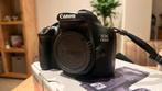 Canon EOS 1300D body met 2 accu’s en grip, Audio, Tv en Foto, Fotocamera's Digitaal, 18 Megapixel, Spiegelreflex, Canon, Ophalen of Verzenden