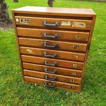 SMALL ITALIAN TYPOGRAPHY VINTAGE ORGANIZER DECOR DESIGN RARE beschikbaar voor biedingen