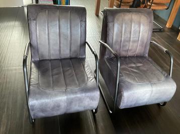 Twee buffel leren clubfauteuils Cuba leer industrieel ijzer beschikbaar voor biedingen