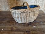 Rieten Mand met Blauwe Voering, Gebruikt, Mand, Ophalen of Verzenden, Riet