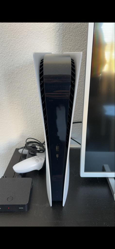 Playstation 5 Digital Edition - Zonder Disc!, Spelcomputers en Games, Spelcomputers | Sony PlayStation 5, Zo goed als nieuw, Playstation 5 Digital