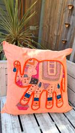 Boho sierkussen "olifant" (65 x 65 cm), Ophalen of Verzenden, Zo goed als nieuw