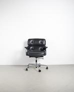 2x Vitra Eames Lobby Chair ES 104 stoel Donker Grijs Leer, Niet ingevuld, Niet ingevuld, Ophalen of Verzenden, Zo goed als nieuw