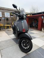 Vespa Sprint S 2023]1.725 km| Alarm + Windscherm | Topstaat, Fietsen en Brommers, Scooters | Vespa, Ophalen, Maximaal 45 km/u