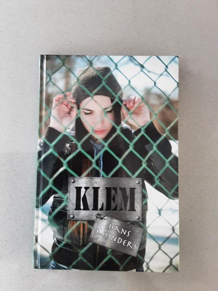 Klem - Hans Munders, Boeken, Kinderboeken | Jeugd | 13 jaar en ouder, Zo goed als nieuw, Fictie, Ophalen of Verzenden