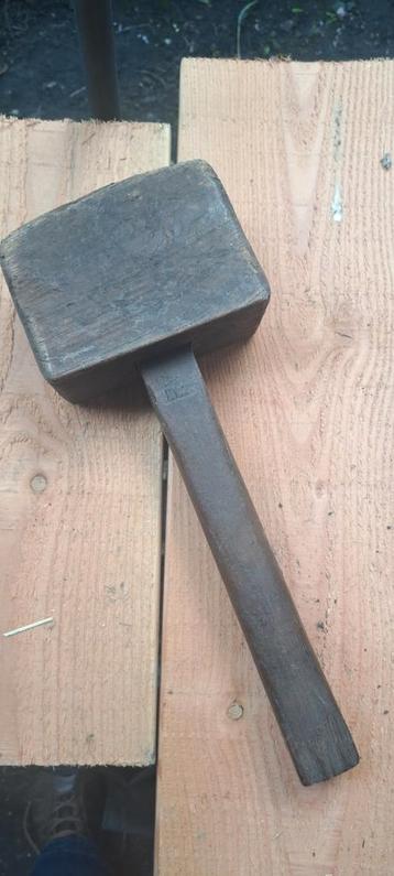 Vintage Houten Hamer beschikbaar voor biedingen