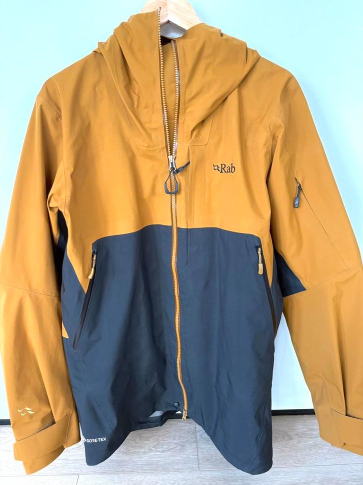 Rab Khroma Diffuse GTX jas Medium, Sport en Fitness, Bergsport en Wandelen, Zo goed als nieuw, Kleding, Ophalen of Verzenden