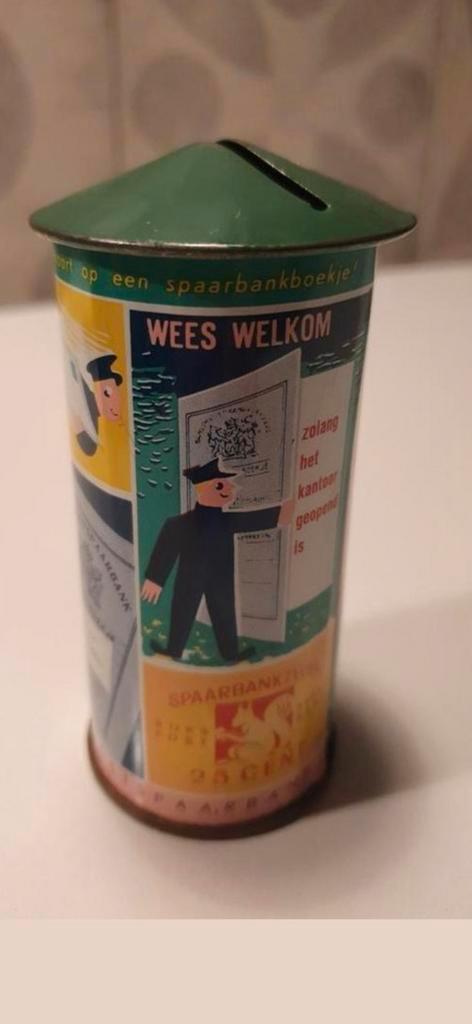 Zeer mooi Rijkspostspaarbank spaarblikje 1950 €20, Verzamelen, Spaarpotten, Zo goed als nieuw, Metaal of Blik, Ophalen of Verzenden