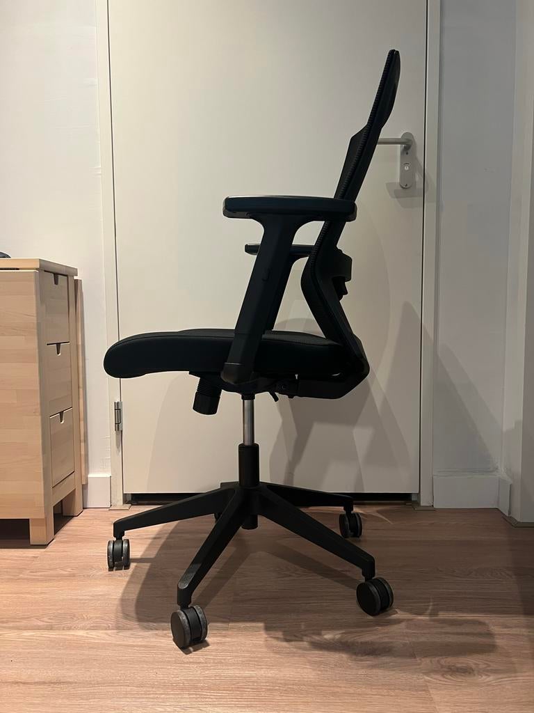 WeWork Ergonomische Bureaustoel - Comfortabel en Stijlvol, Ophalen, Gebruikt, Zwart, Bureaustoel