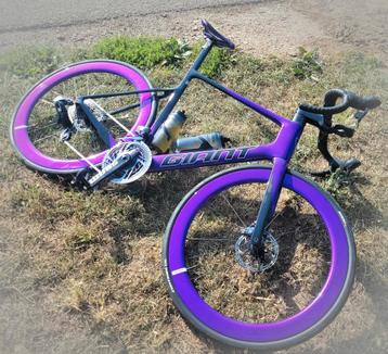 Custom paint Scope R5D velgen, Sram-body, conti banden. beschikbaar voor biedingen