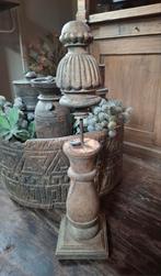 Stoere, sobere houten pinakel, ornament op voet van Hoffz., Huis en Inrichting, Ophalen of Verzenden, Gebruikt