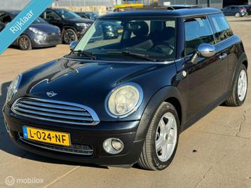 Mini Mini 1.6 Cooper | Airco | APK | Zeer Nette Auto beschikbaar voor biedingen