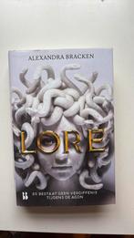 Alexandra Bracken - Lore, Ophalen of Verzenden, Zo goed als nieuw, Alexandra Bracken