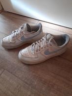 Nike Air, 37.5, Ophalen of Verzenden, Gedragen, Blauw, Sneakers of Gympen