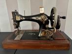 Antieke Singer naaimachine met koffer, Antiek en Kunst, Antiek | Naaimachines, Ophalen