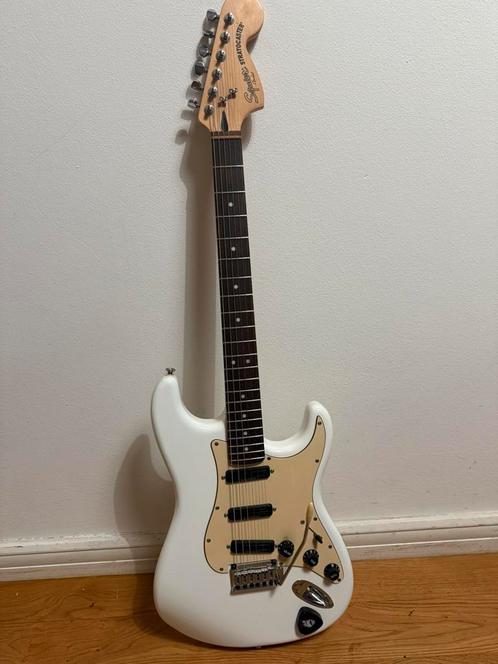 Squier Stratocaster Fender Telecaster, Muziek en Instrumenten, Snaarinstrumenten | Gitaren | Elektrisch, Gebruikt, Solid body
