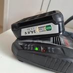 Bosch 14,4V Accu's (2 stuks) en lader, Ophalen, Gebruikt