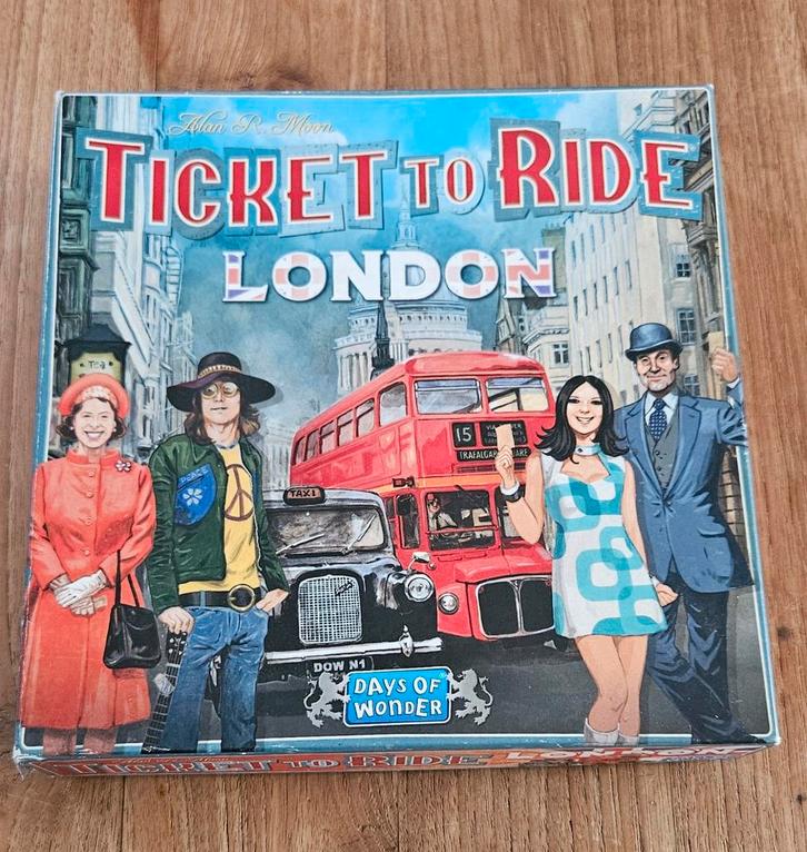 Leuke spellen: Ticket to Ride, Dobbelspel, Skipbo, etc., Hobby en Vrije tijd, Gezelschapsspellen | Bordspellen, Gebruikt, Een of twee spelers