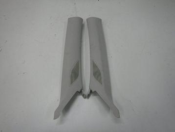 VW Tiguan 571 A-stijlen Wit Set L+R 571867234 beschikbaar voor biedingen