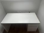 Ikea bureau, Huis en Inrichting, Bureaus, Ophalen, Zo goed als nieuw