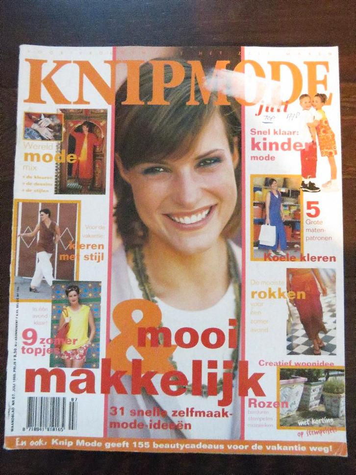 Knipmode juli 1998 mooi en makkelijk, Hobby en Vrije tijd, Kledingpatronen, Zo goed als nieuw, Vrouw, Knipmode, Ophalen of Verzenden
