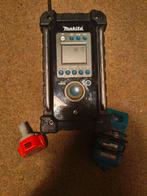 Makita Bouwradio met Accu en Lader, Ophalen of Verzenden, Gebruikt, Radio