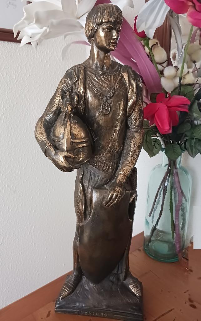 Brons Gepatineerd Bronzen beeld van St.George 65 cm hoog, Antiek en Kunst, Antiek | Koper en Brons, Brons, Ophalen of Verzenden