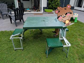 Inklapbare picknick tafel groen  beschikbaar voor biedingen