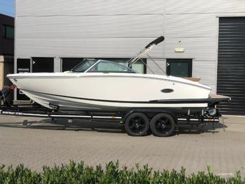 Nieuwe Cobalt CS22 Bowrider 4.5 ltr 250 PK ( overjarig )